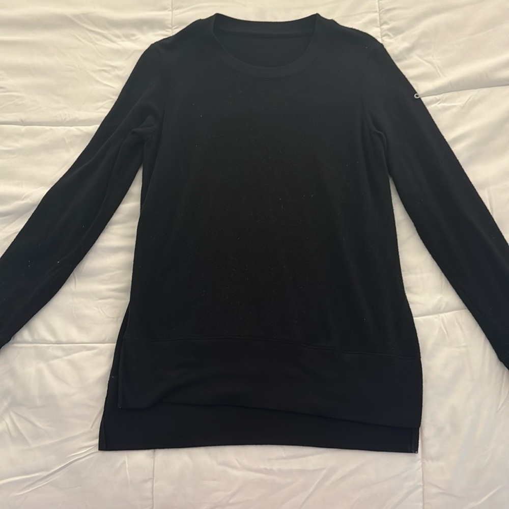Alo long sweater top